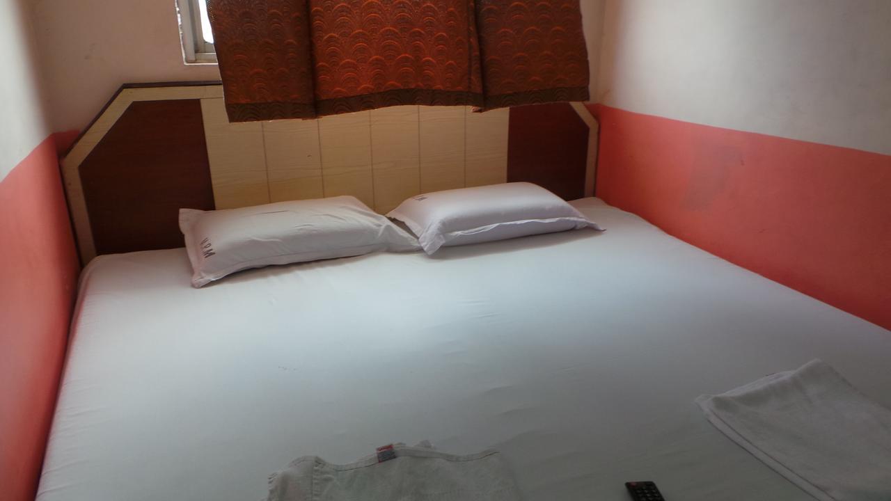 M.P.M. Guest House Пондичери Екстериор снимка